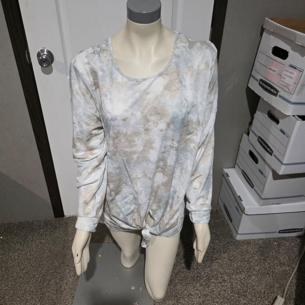 Bobbie brooks tidied long sleeve top